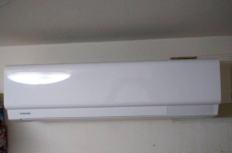 CBE71014-D46B-49AD-8435-C5E142E225FE